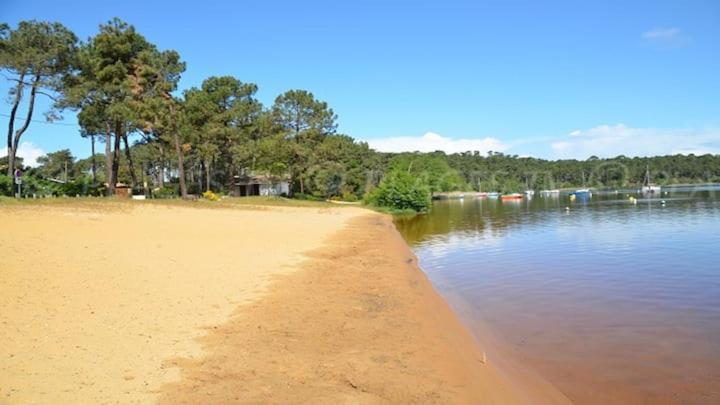 Appartement Sur Golf Avec Piscine Chauffee A Lacanau-Ocean Exterior foto